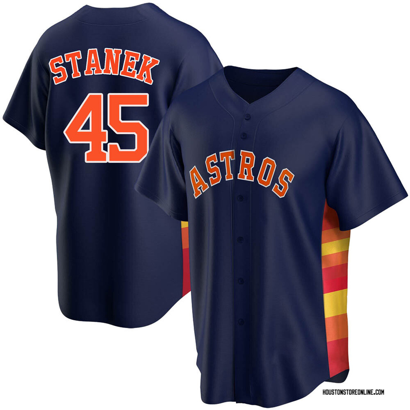 Astros' Ryne Stanek treats dads to Academy shopping spree for